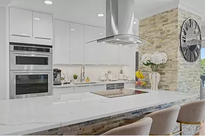 701 Forum Square #210, Glenview, IL 60025 - Photo 5