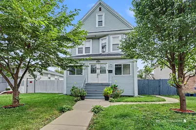 415 S 20th Avenue S, Maywood, IL 60153 - Photo 1
