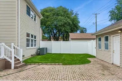9809 S 54th Avenue, Oak Lawn, IL 60453 - Photo 21