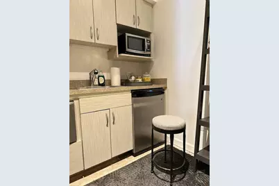 2936 N Lincoln Avenue #1N, Chicago, IL 60657 - Photo 5