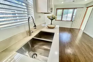 847 W 50th St, Chicago, IL 60609 - Photo 17
