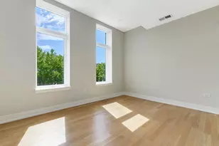 3208 N Southport Ave, Chicago, IL 60657 - Photo 9