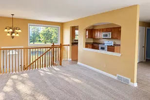 2347 N 45th Rd, Leland, IL 60531 - Photo 5