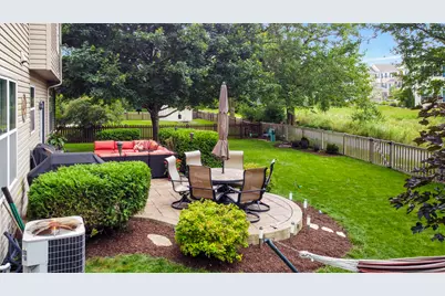 3060 Savannah Drive, Aurora, IL 60502 - Photo 9