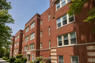 1904 W Pratt Blvd, Chicago, IL 60626 - Photo 1