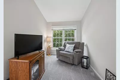 798 Wexford Court, Grayslake, IL 60030 - Photo 13