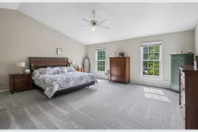 798 Wexford Court, Grayslake, IL 60030 - Photo 11