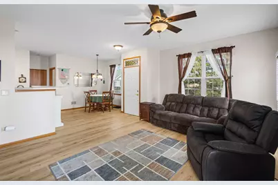 21452 Papoose Lake Drive #21452, Crest Hill, IL 60403 - Photo 9