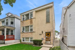 4923 N Kedvale Ave, Chicago, IL 60630 - Photo 1