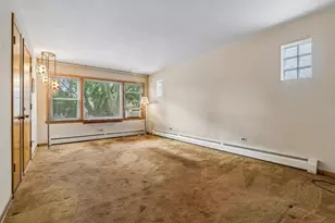 4923 N Kedvale Ave, Chicago, IL 60630 - Photo 13