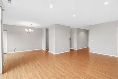 860 Weidner Road #404, Buffalo Grove, IL 60089 - Photo 5