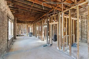 4135 S Wallace St, Chicago, IL 60609 - Photo 7