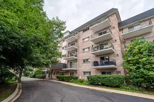 1000 S Lorraine Rd, Wheaton, IL 60189 - Photo 1
