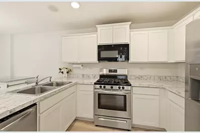 8646 Foxborough Way, Joliet, IL 60431 - Photo 9
