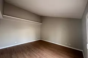 4806 Turnberry Dr, Hoffman Estates, IL 60010 - Photo 5