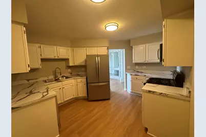 4806 Turnberry Drive, Hoffman Estates, IL 60010 - Photo 9