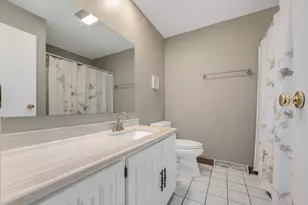 6705 Clarendon Hills Rd, Darien, IL 60561 - Photo 17