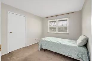 6705 Clarendon Hills Rd, Darien, IL 60561 - Photo 19