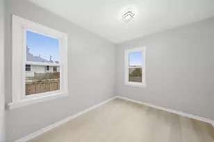 513 Morton Ave, Aurora, IL 60506 - Photo 17