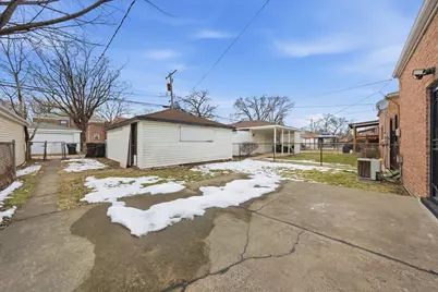 8846 S Dorchester Avenue, Chicago, IL 60619 - Photo 33
