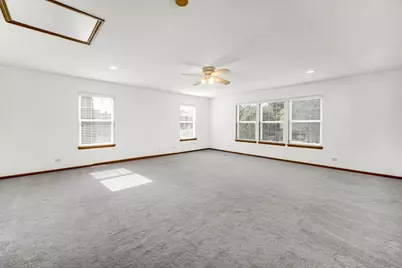 1001 Martingale Lane, Round Lake Beach, IL 60073 - Photo 15