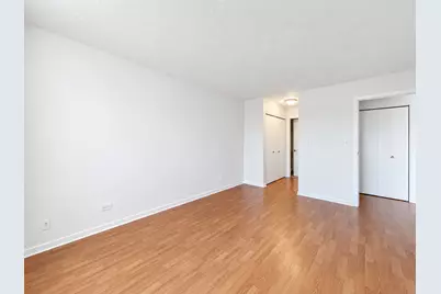 601 W Huntington Commons Road #302, Mount Prospect, IL 60056 - Photo 15