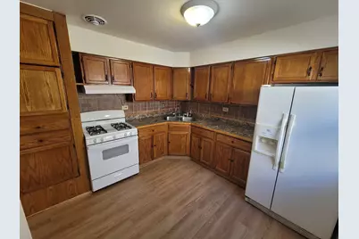 8950 Skokie Boulevard #B, Skokie, IL 60077 - Photo 5