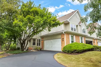 320 Cimarron Road E, Lombard, IL 60148 - Photo 1