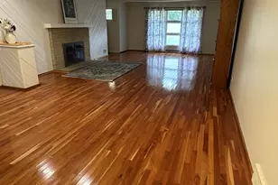 304 Central Ave, Aurora, IL 60506 - Photo 3