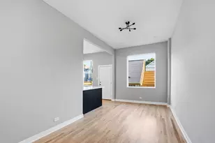 2739 W Maypole Ave, Chicago, IL 60612 - Photo 5