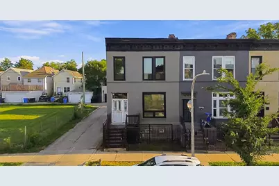 2739 W Maypole Avenue, Chicago, IL 60612 - Photo 1