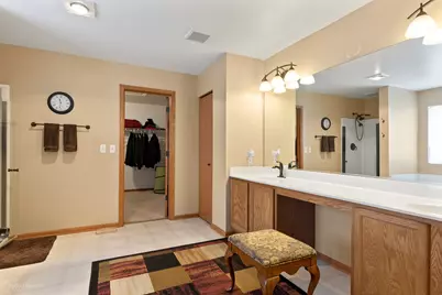 1896 Applewood Drive, Wauconda, IL 60084 - Photo 15