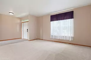 1896 Applewood Dr, Wauconda, IL 60084 - Photo 5