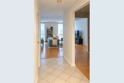 70 W Huron Street #2610, Chicago, IL 60654 - Photo 5