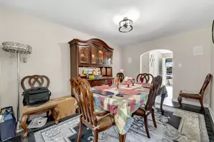 16962 Page Ave, Hazel Crest, IL 60429 - Photo 13