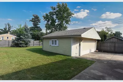 1213 Kemman Avenue, La Grange Park, IL 60526 - Photo 29