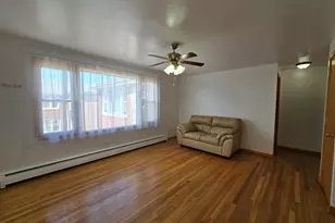 6952 W 65th St, Chicago, IL 60638 - Photo 3