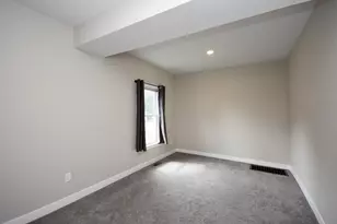 406 E Willow St, Normal, IL 61761 - Photo 21