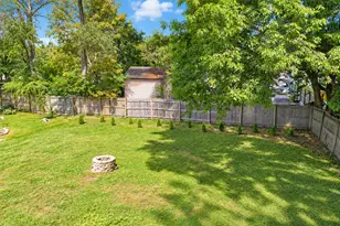 406 E Willow St, Normal, IL 61761 - Photo 43