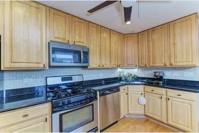 [Address not provided], Chicago, IL 60626 - Photo 9