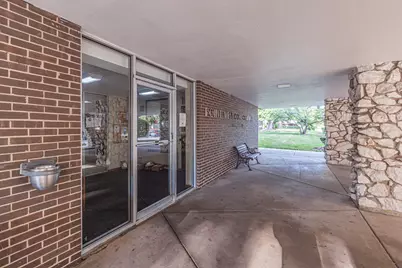 1311 S Finley Road #316, Lombard, IL 60148 - Photo 3