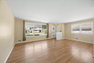 2109 Norfolk Ave, Westchester, IL 60154 - Photo 3