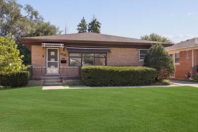 2109 Norfolk Avenue, Westchester, IL 60154 - Photo 1