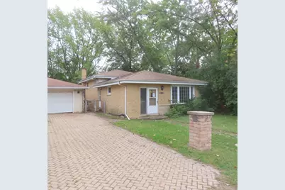 127 S Addison Road, Wood Dale, IL 60191 - Photo 1