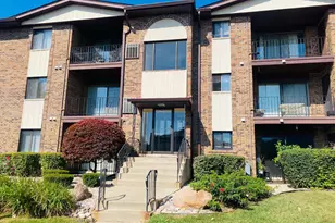 13933 Laramie Ave, Crestwood, IL 60418 - Photo 1