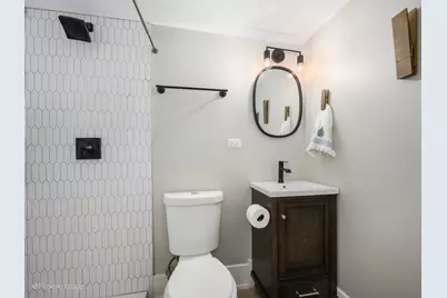 5534 N Linder Avenue, Chicago, IL 60630 - Photo 29