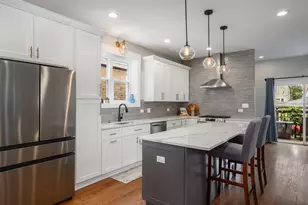 5534 N Linder Ave, Chicago, IL 60630 - Photo 9
