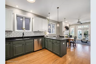 2635 W Cortez Street #1, Chicago, IL 60622 - Photo 9