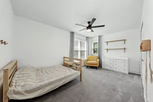 28W031 Greenview Ave, Warrenville, IL 60555 - Photo 33