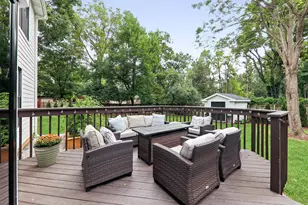 28W031 Greenview Ave, Warrenville, IL 60555 - Photo 35